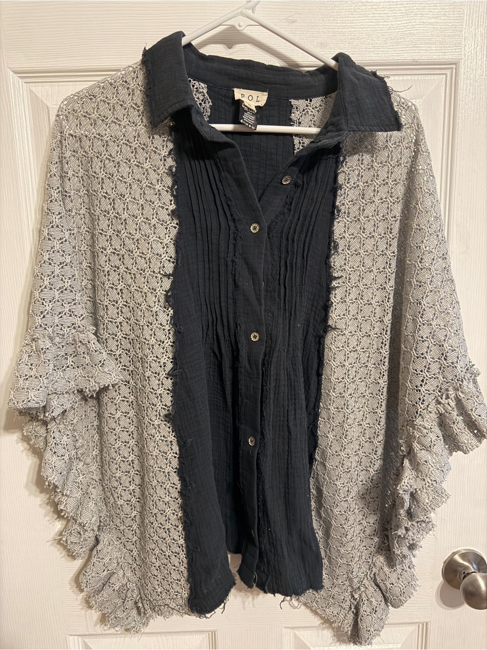 POL Two-Tone Button Down Crochet top - Black & Light Gray